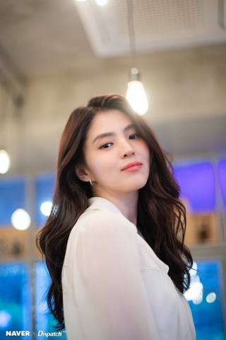 Dispatch tung bộ ảnh xuất thần của tiểu tam Han So Hee: Không hổ danh là tiểu Song Hye Kyo! ảnh 9