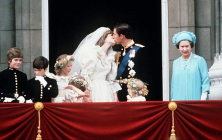 Cuộc đời Nữ hoàng Elizabeth II qua ảnh: Vị nữ vương ngồi trên ngai vàng lâu nhất trong lịch sử các vương triều của nước Anh - Ảnh 16.