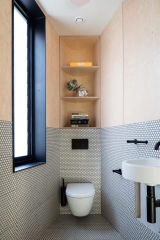Các ý tưởng tuyệt vời dành cho bạn để truyền nguồn cảm hứng thiết kế một không gian nhà vệ sinh cho khách đẹp-độc-lạ - Ảnh 4.