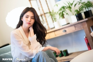 Dispatch tung bộ ảnh xuất thần của tiểu tam Han So Hee: Không hổ danh là tiểu Song Hye Kyo! ảnh 6