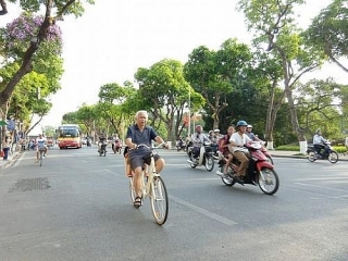 bac bo ngay nang chieu toi co mua rao va dong