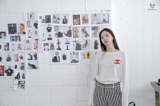 Kim Go Eun là một “tín đồ” của thương hiệu Chanel. Nữ diễn viên cực kì chuộng diện các trang phục đến từ nhà mốt Pháp