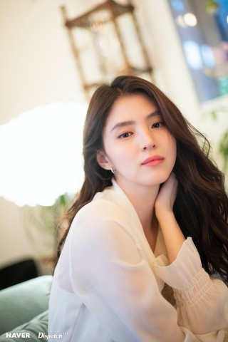 Dispatch tung bộ ảnh xuất thần của tiểu tam Han So Hee: Không hổ danh là tiểu Song Hye Kyo! ảnh 12