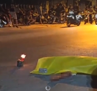 Thanh niên đâm Ch?t người rồi vứt xác giữa đường ở Sài Gòn - Ảnh 1.