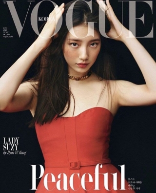 Suzy đẹp ngất ngây với váy cúp ngực đỏ ôm sát trên bìa Vogue Korea cho ấn phẩm tháng 6
