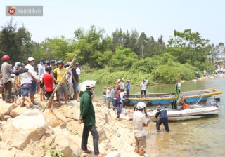 Lật ghe khiến 5 người mất tích trên sông Thu Bồn: Tìm thấy thi thể 3 nạn nhân - Ảnh 3.