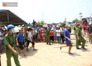 Lời kể đầy ám ảnh của các nạn nhân sống sót trong vụ lật ghe khiến 3 người Ch?t và 2 người mất tích ở Quảng Nam - Ảnh 2.