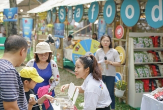 K – Seafood hòa mình vào không khí Tết cổ truyền tại Lễ Hội Tết Việt 2020 - ảnh 2