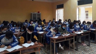 Không bắt buộc học sinh phải đeo khẩu trang trong lớp học