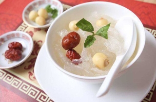 Việt Nam có 8 món ăn đã đi vào truyền thuyết, quý hiếm đến mức vua chúa thời xưa chưa chắc đã được nếm thử toàn bộ - Ảnh 3.