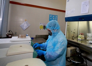 Bộ Y tế lên tiếng việc bác sĩ Israel giúp Việt Nam chống dịch COVID-19 - Ảnh 2.