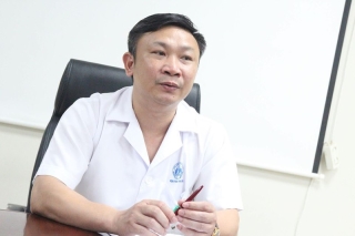 tiem thieu mui vaccine, tre bi viem nao nhat ban bien chung nang hinh 2