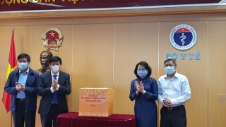 Phó Chủ tịch nước Đặng Thị Ngọc Thịnh: Cuộc chiến chống COVID-19 của Việt Nam bước đầu thành công - ảnh 3