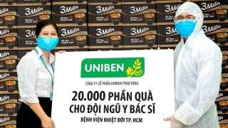 Uniben trao tặng 150.000 bữa ăn dinh dưỡng từ Mì 3 Miền và Nước trái cây Joco cho đội ngũ y bác sĩ các bệnh viện tuyến đầu - Ảnh 2.