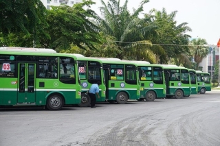Xe buýt TPHCM hoạt động lại từ 4/5 - Ảnh 2.