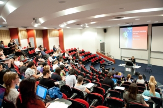 Đại học Macquarie, Úc: Học bổng 150 triệu đồng/năm tiếp tục được gia hạn đến năm 2021 - Ảnh 2.