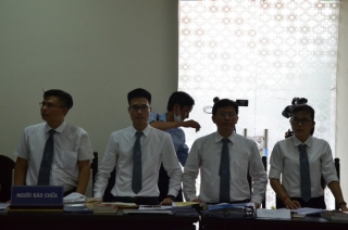 ẢNH: Quang cảnh phiên xử vợ chồng chủ doanh nghiệp Lâm Quyết liên quan đến Đường Nhuệ - Ảnh 8.