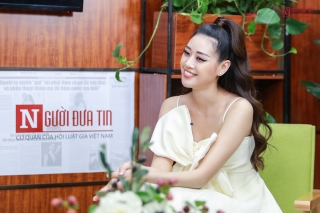 Giải trí - Những khoảnh khắc đáng yêu của Hoa hậu Hoàn vũ Việt Nam 2019 Nguyễn Trần Khánh Vân tại Talkshow do Người Đưa Tin Pháp luật tổ chức (Hình 6).