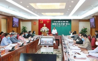 Xem xét kỷ luật Bí thư và Chủ tịch UBND tỉnh Quảng Ngãi