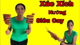 Xuất hiện Bà Lý Vlog: học thuộc y chang câu thoại của Bà Tân Vlog, đến mức đọc nhầm cả tên đối thủ? - Ảnh 1.