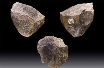 Cổ vật độc đáo và cổ xưa nhất của loài người là những công cụ bằng đá