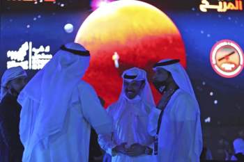 Tàu thăm dò của UAE vào quỹ đạo sao Hỏa trong chuyến bay lịch sử -0