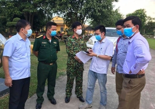 Việt Nam ghi nhận thêm 14 ca mắc Covid-19 từ nước ngoài trở về - ảnh 1