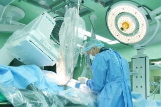 Phẫu thuật thành công người bị nhồi máu cơ tim cấp ảnh 1