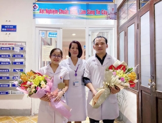 Nữ bác sỹ hoãn cưới 2 lần, xung phong vào tâm dịch: Chừng nào hết dịch sẽ về lo hạnh phúc riêng - Ảnh 1.