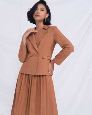 Hương Giang lúc nào cũng chanh sả nhờ diện blazer cực khéo, các nàng hóng ngay để lên hạng phong cách - Ảnh 20.