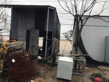 Ảnh: Thiệt hại ban đầu do bão số 13 ở Thừa Thiên - Huế - Ảnh 14.