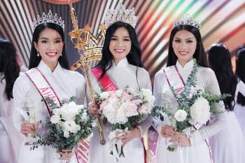 Hoa hậu Đỗ Thị Hà bị fan chê sắc vóc đời thực không sáng như trên sân khấu Ảnh 6