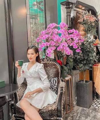 Cận cảnh nhan sắc Tân Hoa hậu Việt Nam 2020 Đỗ Thị Hà: Sinh viên ĐH Kinh tế Quốc dân chân dài 