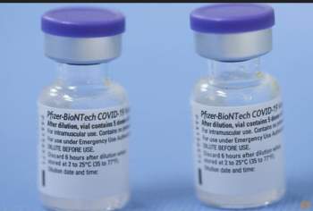 Vắc xin COVID-19 của hãng Pfizer và BioNTech sẽ được thử nghiệm cho phụ nữ mang thai.