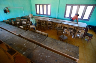 Tan hoang những ngôi trường ở tâm bão Quảng Ngãi - Ảnh 15.