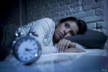 Chuyên gia chỉ ra mối liên hệ giữa giấc ngủ và chứng trầm cảm - Ảnh 2.
