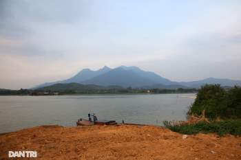 Núi thiêng gần Hà Nội đẹp mê mải nhìn từ muôn phương tám hướng - 16