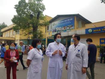 PGS Lương Ngọc Khuê: Bệnh viện Việt Đức không chỉ lo phát triển kỹ thuật trong 4 bức tường bệnh viện - Ảnh 2.