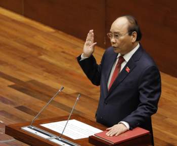 Chủ tịch nước Nguyễn Xuân Phúc tuyên thệ nhậm chức - Ảnh 3.