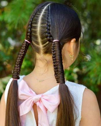Bà mẹ sáng tạo 1001 kiểu tóc tết cho 2 cô con gái yêu, ai ngắm xong cũng phải 