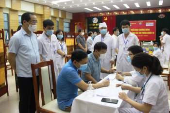 (Tin đề nghị ghép) Lạng Sơn triển khai tiêm vaccine phòng Covid-19 -0