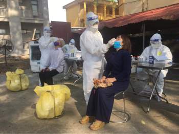 Cảnh giác với nguy cơ dịch bệnh bùng phát trong các khu công nghiệp Bắc Ninh - Ảnh 1.