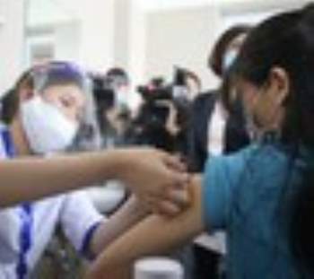 Nguồn cung vắc xin ngừa COVID-19 cho Việt Nam bị ảnh hưởng