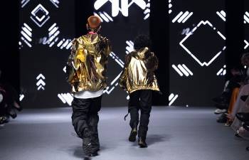 Rapper Weeza King Of Rap cùng mẫu nhí 'khuấy đảo' sàn runway Ảnh 7