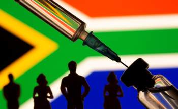 Nam Phi trả lại Viện Serum Ấn Độ 1 triệu liều vắc xin vì không thật sự hiệu quả - Ảnh 1.