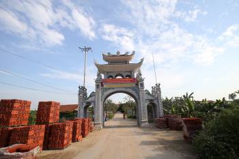 Vùng đất có nhiều cổng làng khủng - 21