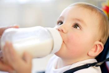 Trẻ em cần đủ vi chất dinh dưỡng để phát triển
