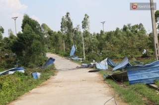 Đám tang không kèm trống, tang thương bao trùm căn nhà các nạn nhân vụ lốc xoáy tại Vĩnh Phúc: “Tôi đang chuẩn bị nấu cơm thì con trai đi học về nói công ty của mẹ sập rồi” - Ảnh 4.