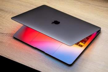 Macbook Air M1 là chuẩn mực mới của laptop mỏng nhẹ? - 2