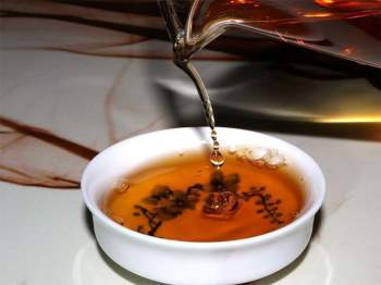 Ngày Tết uống trà nhiều nhớ lưu ý 4 KHÔNG để tránh gây hại cho sức khỏe - Ảnh 3.
